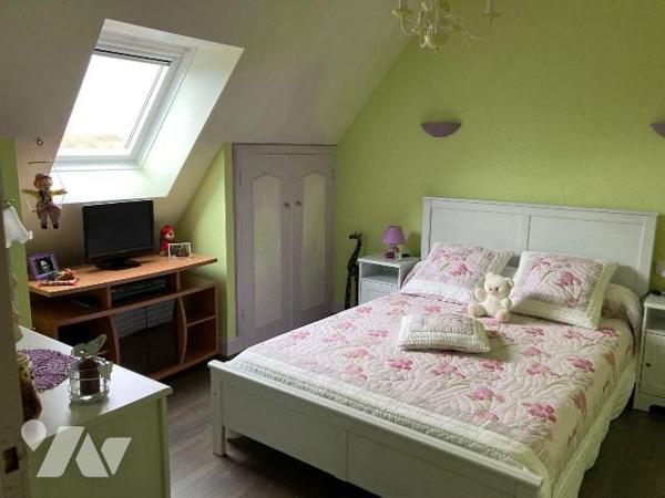 Maison a Vendre à BRIEC, en Finistère Sud (29), en EXCLUSIVITE, au Coeur du Bourg, Maison Tradi...