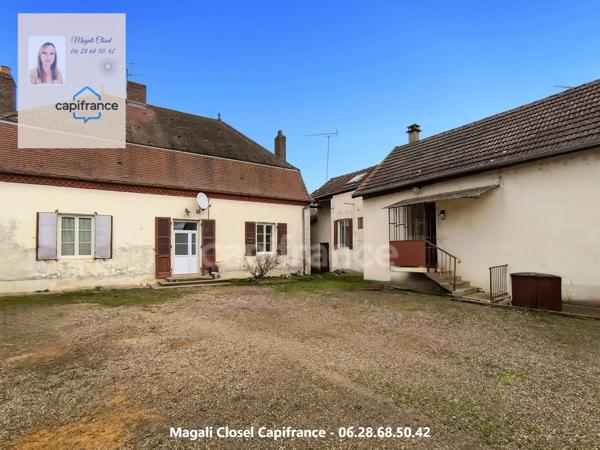 Maison, Ensemble immobilier – Deux habitations – Centre village 217 m2