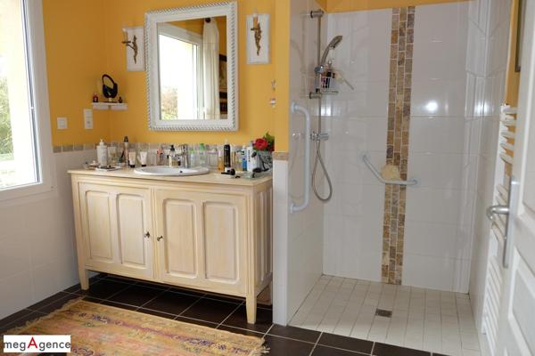 Maison à SAINTE-FEREOLE, 19270 - 5 pièces 156m²