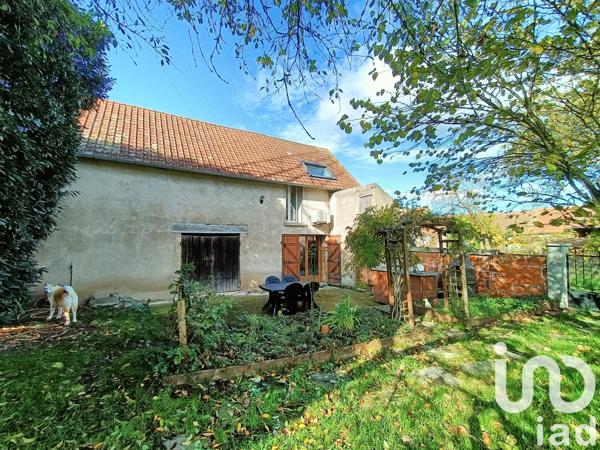 House for sale 4 rooms 99 m² Saint-Rémy-en-Rollat