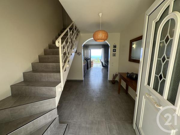 Maison à vendre  5 pièces - 158 m2 ST DENIS - 974