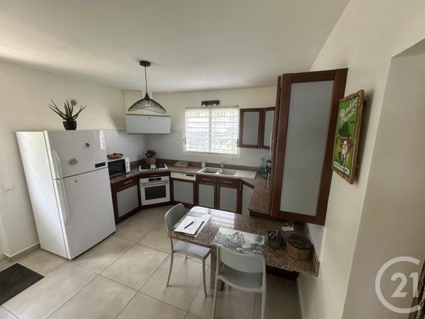 Maison à vendre  5 pièces - 158 m2 ST DENIS - 974