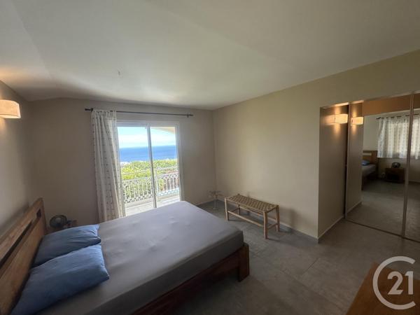 Maison à vendre  5 pièces - 158 m2 ST DENIS - 974