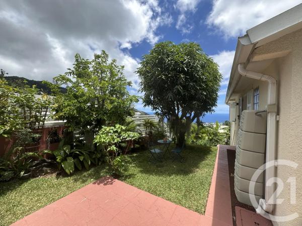 Maison à vendre  5 pièces - 158 m2 ST DENIS - 974