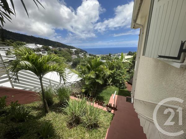 Maison à vendre  5 pièces - 158 m2 ST DENIS - 974