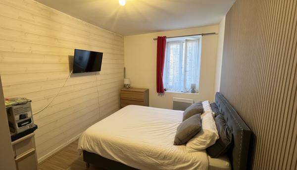 ENSEMBLE IMMOBILIER AVEC FORT POTENTIEL LOCATIF Quillan