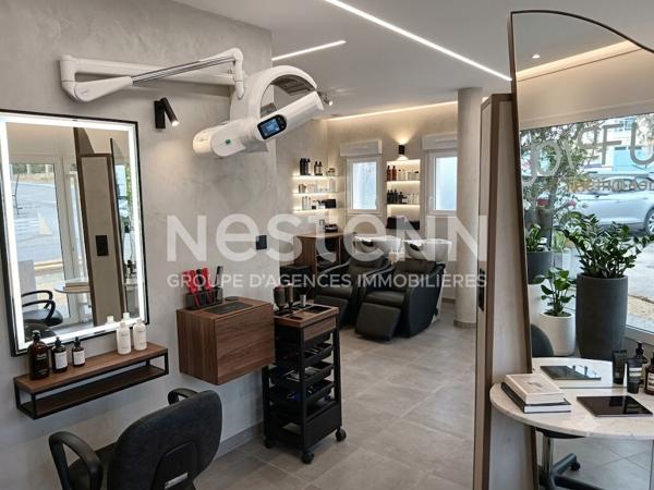 A VENDRE Fonds de commerce d'un salon de coiffure nord de Vannes de 44 m2