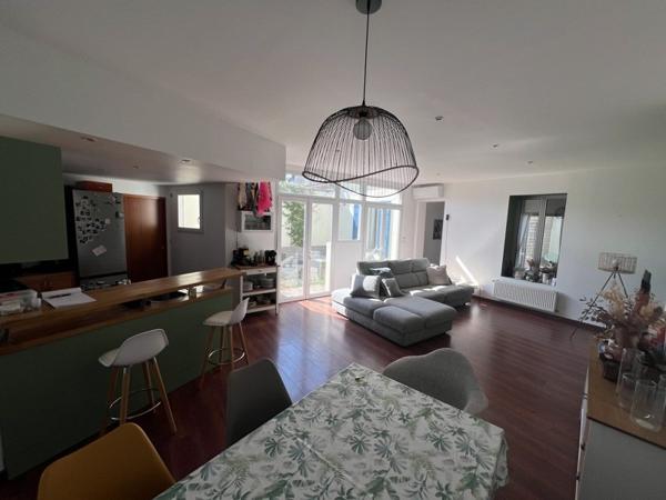 Maison à louer 1 700 € CC Bordeaux 4 p 114 m² DPE C