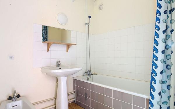 Appartement à louer    3 pièces •  Aurillac