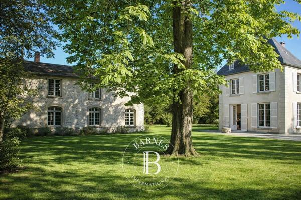 Grisy-Suisnes, Manoir  650 m² à vendre