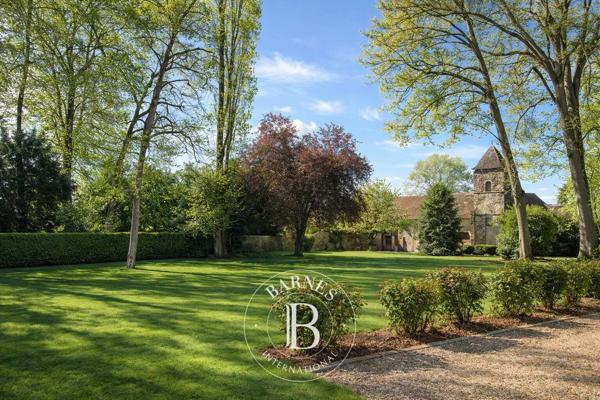 Grisy-Suisnes, Manoir  650 m² à vendre