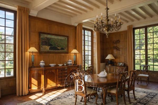 Grisy-Suisnes, Manoir  650 m² à vendre