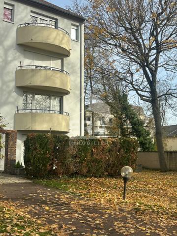 Appartement 2 pièces -Meublée -  DEVANT LES PONTS - 66m²