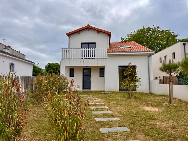 MAISON FAMILIALE 161 m² - 4 KM DES PLAGES DE PORNICHET - GRAND TERRAIN ARBORÉ - FORT POTENTIEL