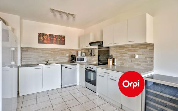 Appartement à vendre    3 pièces • 60,61 m2 Feyzin