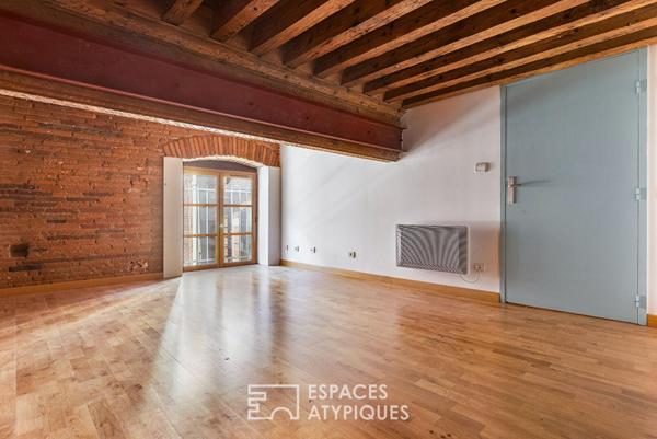 Duplex de caractère dans le quartier très prisé de Saint-Etienne