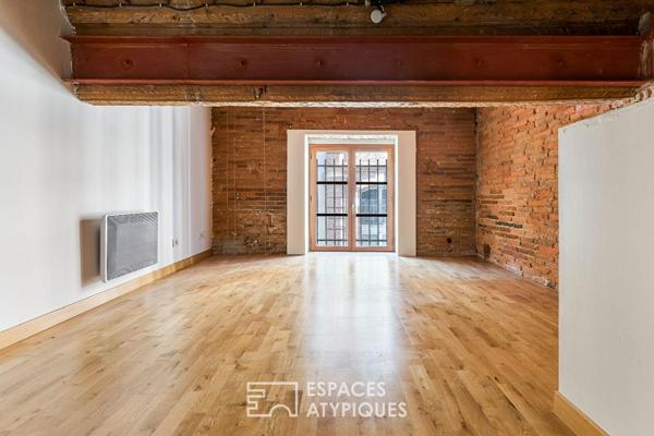 Duplex de caractère dans le quartier très prisé de Saint-Etienne