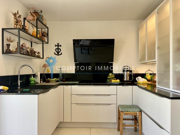 Appartement
                                                                                                                                                                                                                                                                                                                        5 pièce(s)                                                                                                                                                                                                          3 chambre(s)                                                                                                                                                                                                          88.35  m²