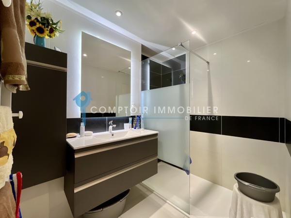 Appartement
                                                                                                                                                                                                                                                                                                                        5 pièce(s)                                                                                                                                                                                                          3 chambre(s)                                                                                                                                                                                                          88.35  m²