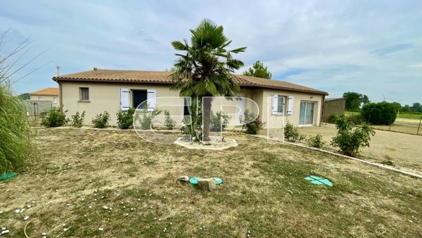 Glénay Maison contemporaine Ajouter à ma sélection Référence : 6395