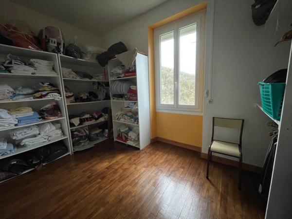 MAISON EN PIERRE DE CARACTERE DE 182 m2