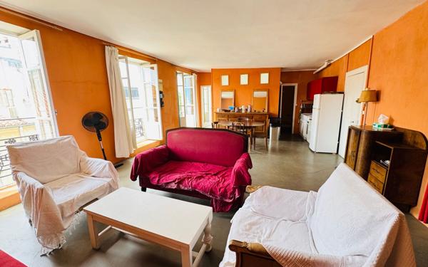 Appartement à vendre    3 pièces • 83 m2 Sète