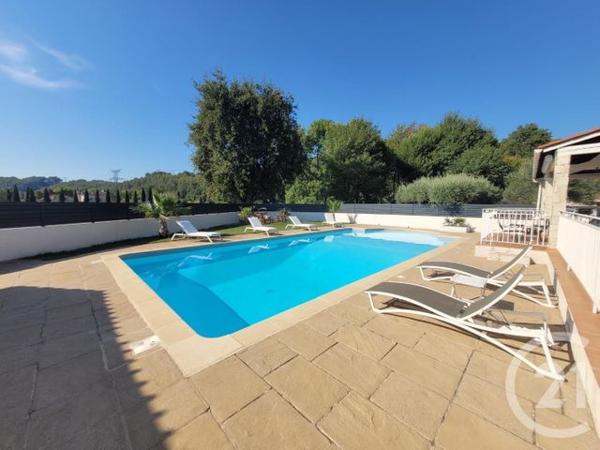 Maison à vendre  6 pièces - 202 m2 DRAGUIGNAN - 83