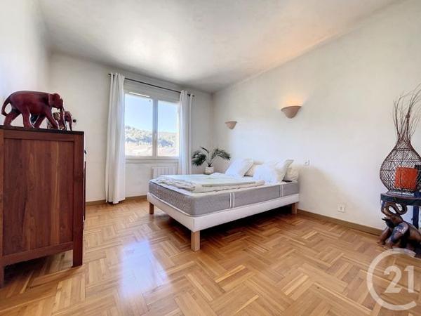 Maison à vendre  6 pièces - 202 m2 DRAGUIGNAN - 83