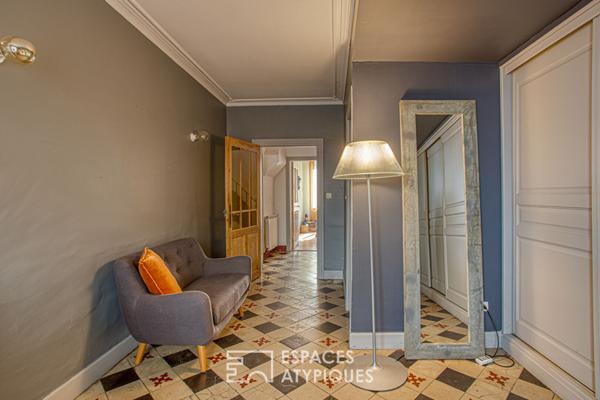 Elégante maison de village et son toit terrasse à la vue imprenable