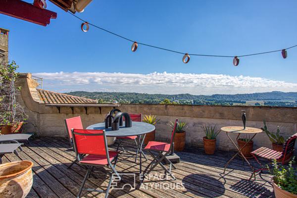Elégante maison de village et son toit terrasse à la vue imprenable