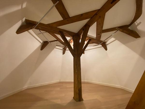 Appartement Château de Beire Le Chatel 5 pièce(s) 3 ch 2 sdb 160 m2