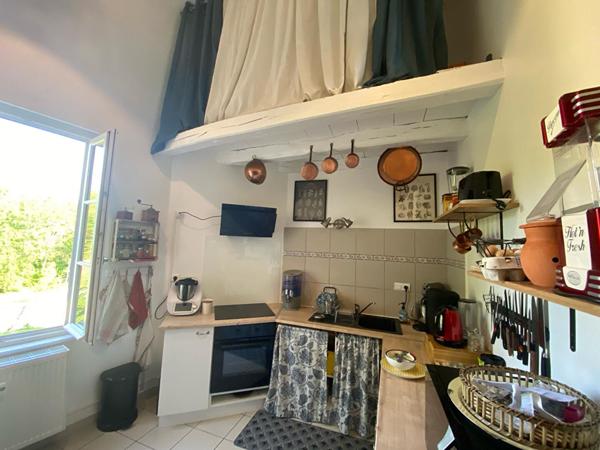 Appartement Château de Beire Le Chatel 5 pièce(s) 3 ch 2 sdb 160 m2