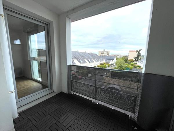 ANGERS ST SERGE appartement T2 avec terrasse,  
Angers 49100