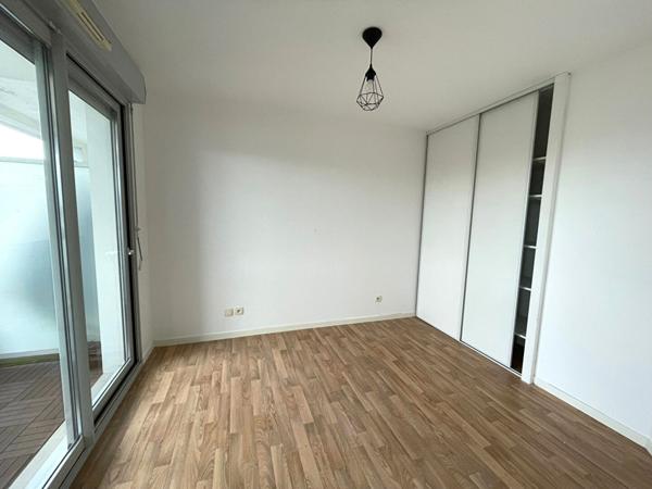 ANGERS ST SERGE appartement T2 avec terrasse,  
Angers 49100