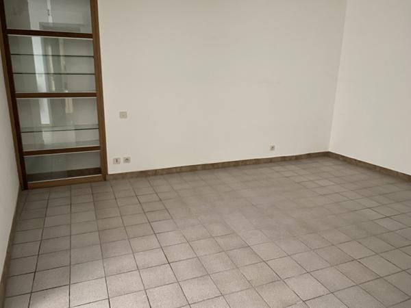 APPARTEMENT DE TYPE F2
