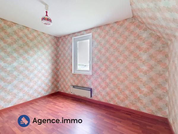 À vendre - Maison traditionnelle, 7 pièces située à Rouziers-de-Touraine (37360)