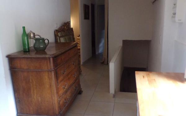 Appartement à louer    3 pièces • 53,36 m2 Peypin-d'Aigues
