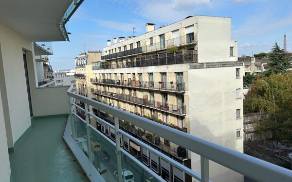 Appartement à louer    4 pièces • 86,65 m2 Paris 15