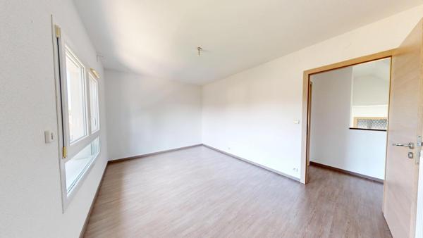 BUSCHWILLER – Maison familiale récente de 136 m² | 4 chambres | Double garage