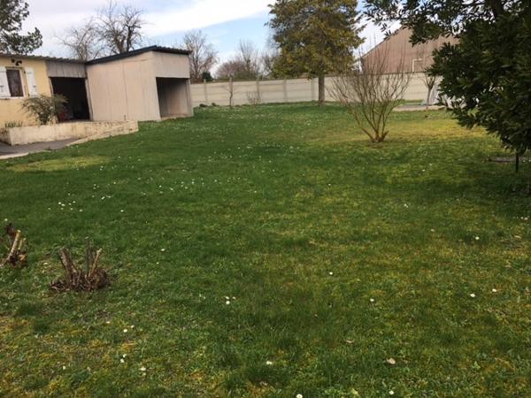 Saint-Germain-du-Puy (18390) Maison en Pierre de Type Longère 3Pièces et Dépendances à 15min de St Gemmain/Puy