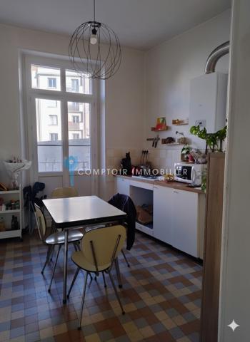 Appartement
                                                                                                                                                                                                                                                                                                                        2 pièce(s)                                                                                                                                                                                                          1 chambre(s)                                                                                                                                                                                                          64  m²