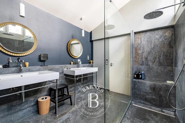 Bagnolet, Maison 5 Chambres -  237 m² à vendre