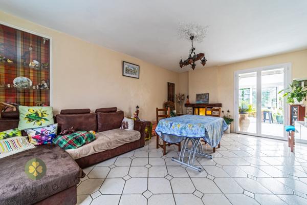 Maison 7 pièce(s) 5 chambre(s) 138 m²