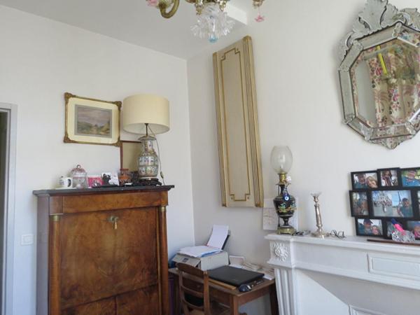Beau T3 dans immeuble de caractère hyper centre