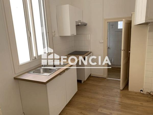 Location Appartement 2 pièces 62.16 m² - 16 RUE SAINT GENES Bordeaux 33000