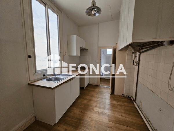 Location Appartement 3 pièces 62.16 m² - 16 RUE SAINT GENES Bordeaux 33000