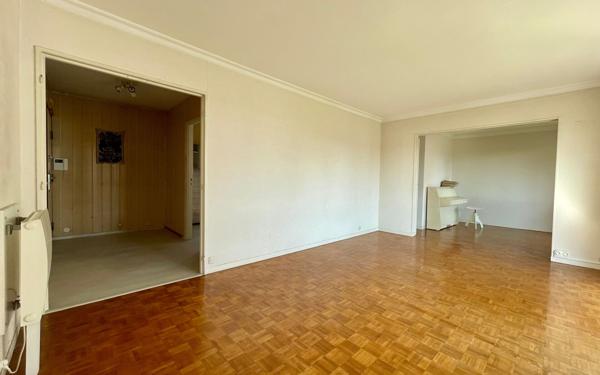 Appartement à vendre    5 pièces • 100,28 m2 Yerres