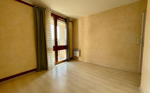 Appartement à vendre    5 pièces • 100,28 m2 Yerres