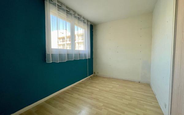 Appartement à vendre    5 pièces • 100,28 m2 Yerres