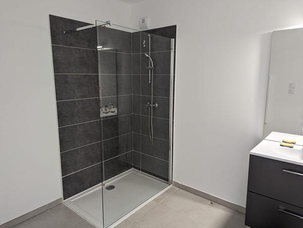 Appartement Marignane 3 pièce(s) 74.10 m2